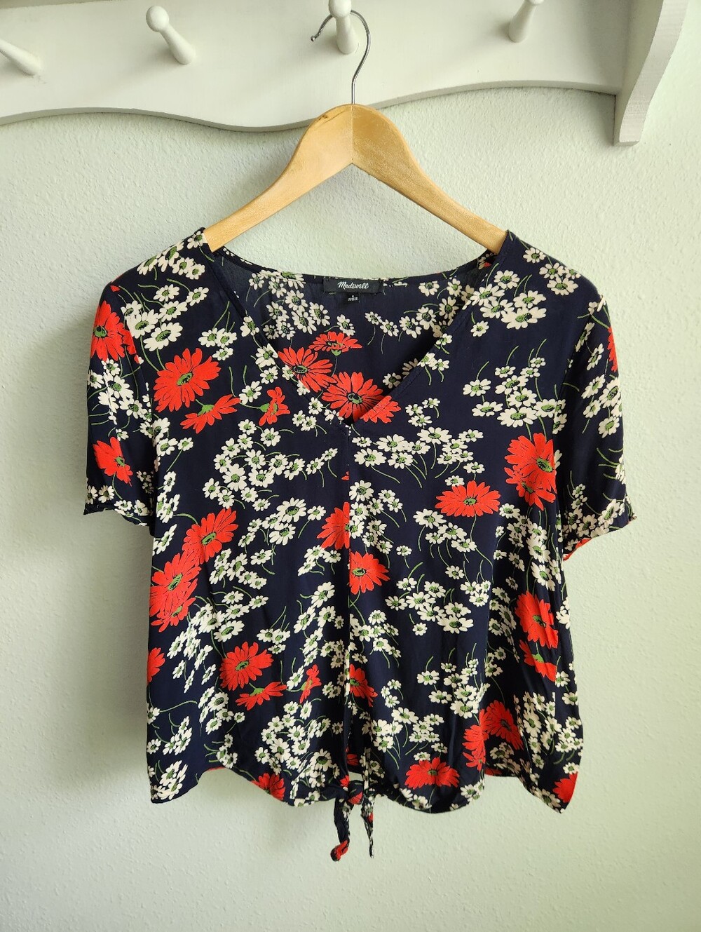 Madewell Navy Red Floral Print Tie Front V Neck Short Sleeve Top Small